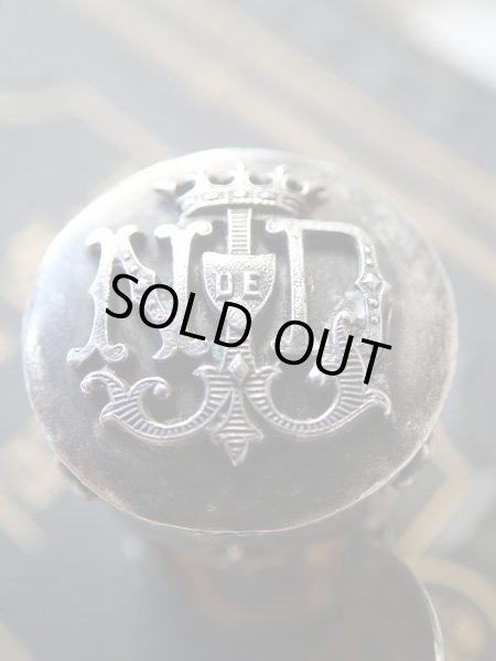 画像8: 【隠し扉聖像付ケース】【ノートルダム頭文字蓋フルールドリス文様】【ロザリオとセット】フランス・アンティーク＆ヴィンテージ聖品 (8)