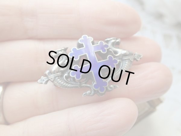 画像8: 【ブルーエナメルロレーヌ十字とグリフォンブローチ】フランス・アンティーク＆ヴィンテージ聖品 (8)