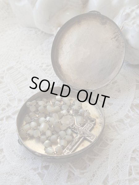 画像4: 【植物文様隠れグリフォンパウダーケース】【インチヂオーネ】イタリア・アンティーク＆ヴィンテージ品 (4)