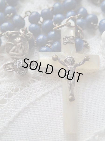 画像6: 【フィリグリー飾り珠と青色樹脂珠】【白蝶貝クロス】【シルバー頬杖天使メダイ】フランス・アンティーク&ヴィンテージロザリオ (6)