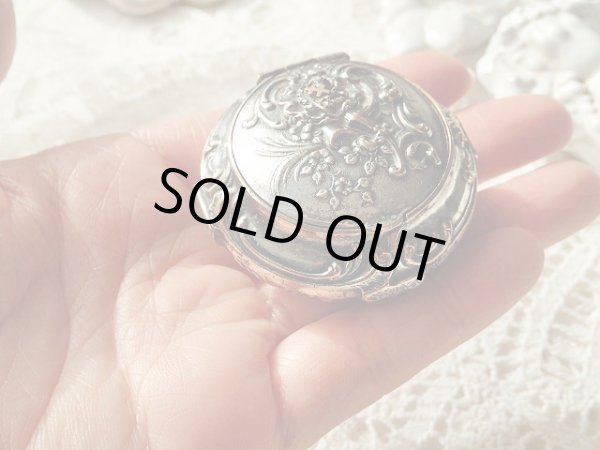 画像13: 【ミラー付きロカイユ装飾ピルケース】フランス・アンティーク＆ヴィンテージ品 (13)