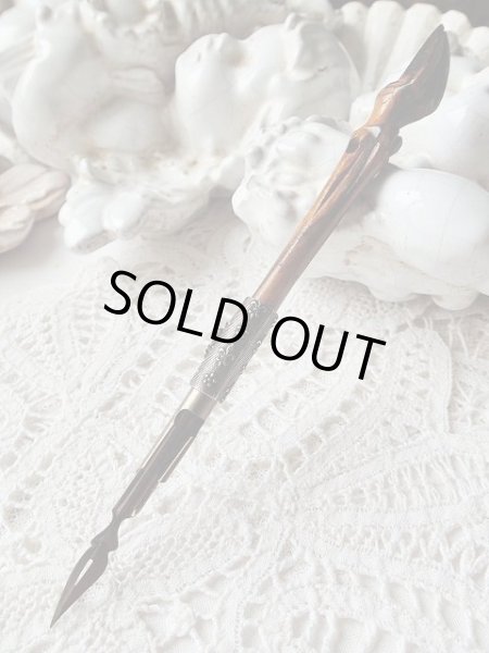 画像2: 【木製カモシカ脚】【ND頭文字とフルールドリス文様ペン軸】フランス・アンティーク＆ヴィンテージ品 (2)