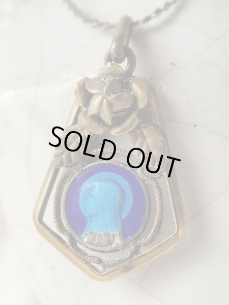 画像2: 【薔薇と透かしエナメルメダイ】【聖母と聖テレーズ】フランス・アンティーク＆ヴィンテージメダイ (2)