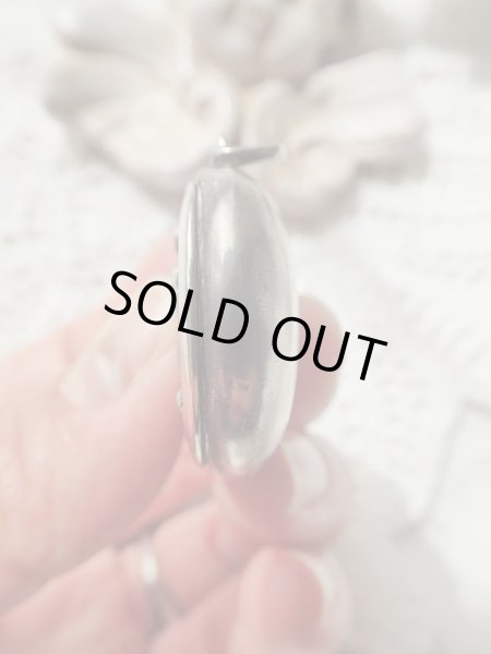 画像11: 【シルバー製バチカン付円形ロザリオケース】【聖母の被昇天】イタリア・アンティーク＆ヴィンテージ聖品 (11)