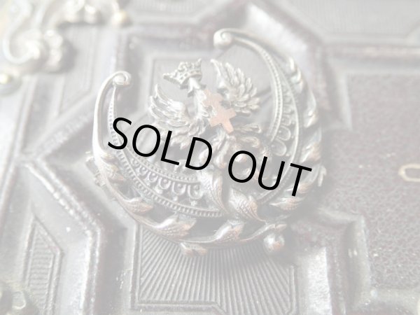 画像3: 【王冠鷲とロレーヌ十字】【半月型透かし装飾ブローチ】フランス・アンティーク＆ヴィンテージ聖品 (3)