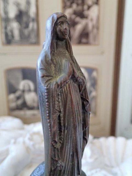 画像9: 【ルルドの聖母オルゴール】【カトリック聖歌ルルドの聖母あめのきさき】フランス・アンティーク＆ヴィンテージ聖品 (9)