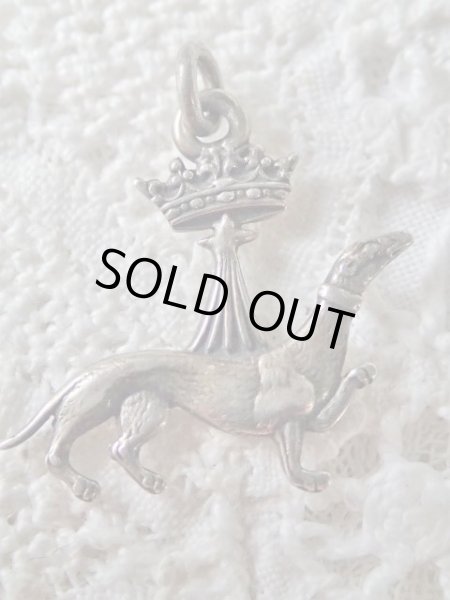 画像8: I様ご予約品【ブルターニュ紋章シンボルエルミーヌ】【王冠を被ったオコジョ】【シルバー製チャーム】フランス・アンティーク＆ヴィンテージ品 (8)