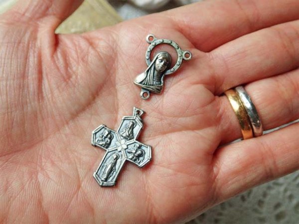 画像8: 【センターメダイとクロス型メダイセット1】イタリア・アンティーク＆ヴィンテージメダイ (8)