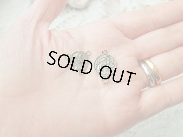 画像4: 【ルルドの聖母メダイ2種セット】【センターメダイと中間メダイ】フランス・アンティーク＆ヴィンテージメダイ (4)