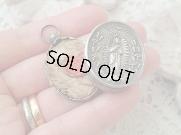 画像14: 【シルバー製聖母と百合と精霊のハト】【聖遺物レリクイア】フランス・アンティーク＆ヴィンテージ聖品 (14)