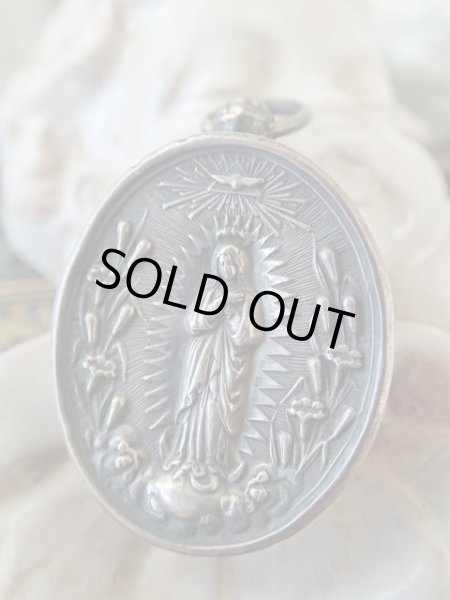 画像3: 【シルバー製聖母と百合と精霊のハト】【聖遺物レリクイア】フランス・アンティーク＆ヴィンテージ聖品 (3)