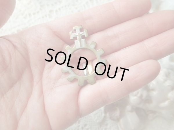 画像5: 【指ロザリオ】【松葉杖十字凸形】【真鍮にシルバー色金属メッキ】イタリア・アンティーク＆ヴィンテージロザリオ (5)