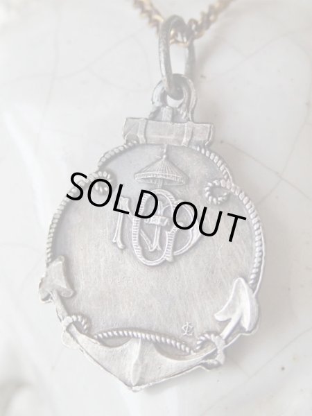 画像4: 【錨デザイン】【ノートルダム・ド・ラ・ガルド守護の聖母】【リュシアン・クドレ作】フランス・アンティーク＆ヴィンテージメダイ (4)