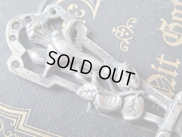 画像12: 【アールデコ調透かし細工百合とノートルダム頭文字】【ペーパーナイフ兼ブックマーク】フランス・アンティーク＆ヴィンテージ聖品 (12)