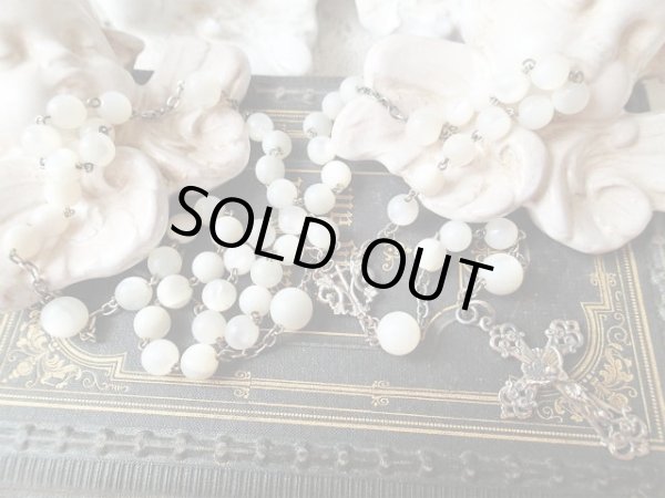 画像3: 【白蝶貝大珠】【シルバー】【透かしクロスと透かし聖母モノグラムセンターメダイ】フランス・アンティーク＆ヴィンテージロザリオ (3)