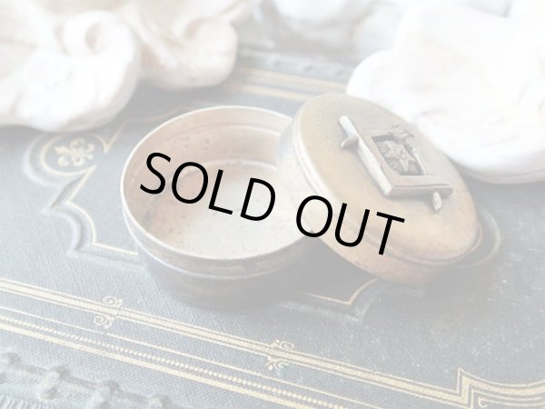 画像5: 【フリーメイソンシンボル定規とコンパス】【ピルケース】イギリス・アンティーク＆ヴィンテージ品 (5)