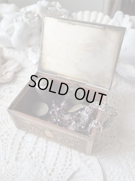 画像13: 【アールヌーヴォー植物文様装飾ルルドの聖母】【メタルボックス】【1858年】フランス・アンティーク＆ヴィンテージ品 (13)