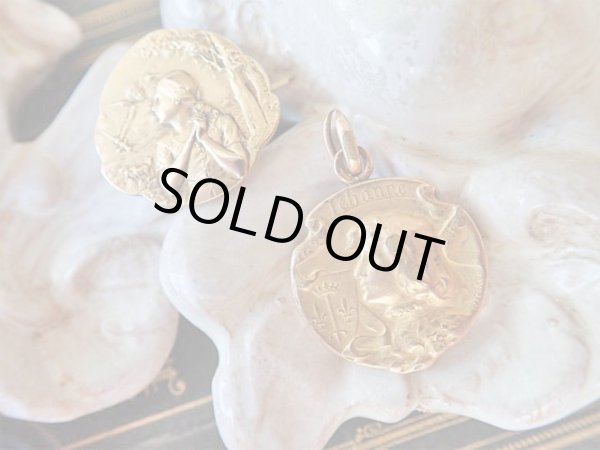 大きさ比較＊左は別商品です