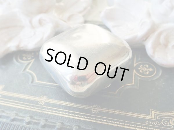 画像9: 【大天使ミカエルとフルールドリスのパウダーケース】フランス・アンティーク＆ヴィンテージ品 (9)