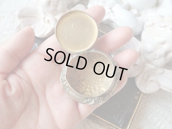 画像11: 【聖ジャンヌダルク紋章】【青エナメルロカイユ装飾】【パウダーケース】フランス ・アンティーク＆ヴィンテージ品 (11)