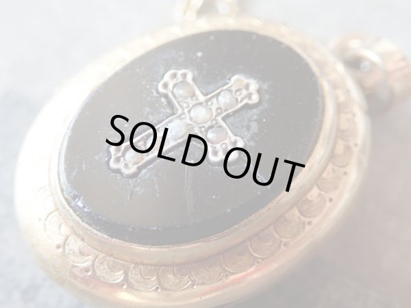 画像9: 【ジェットとシードパールクロスのロケット】【モーニングジュエリー】【1900年代初頭】イギリス・アンティーク＆ヴィンテージ品 (9)