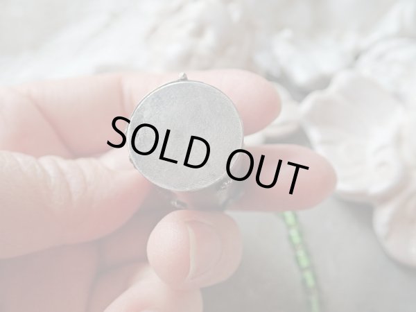 画像14: 【隠し扉聖像付ロザリオケース】【ノートルダム頭文字蓋フルールドリス文様】【ロザリオとセット】フランス・アンティーク＆ヴィンテージ聖品 (14)