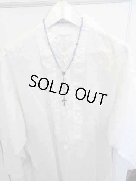 画像11: 【ブルーカットガラス珠一部花座付】【パーツは全てシルバー製ロザリオ小】【キリストアトリビュートクロス】フランス・アンティーク＆ヴィンテージロザリオ (11)