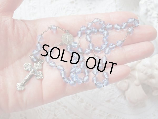 画像10: 【ブルーカットガラス珠一部花座付】【パーツは全てシルバー製ロザリオ小】【キリストアトリビュートクロス】フランス・アンティーク＆ヴィンテージロザリオ (10)