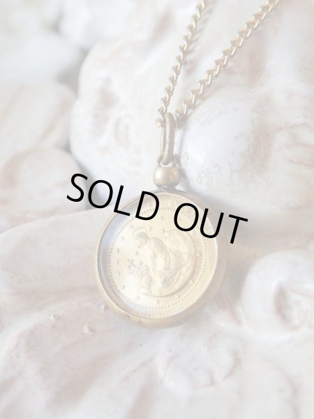 画像2: 【両面ガラスはめ込みジェムメダイ】【サントボームの洞窟のマグダラのマリア】フランス・アンティーク＆ヴィンテージメダイ (2)