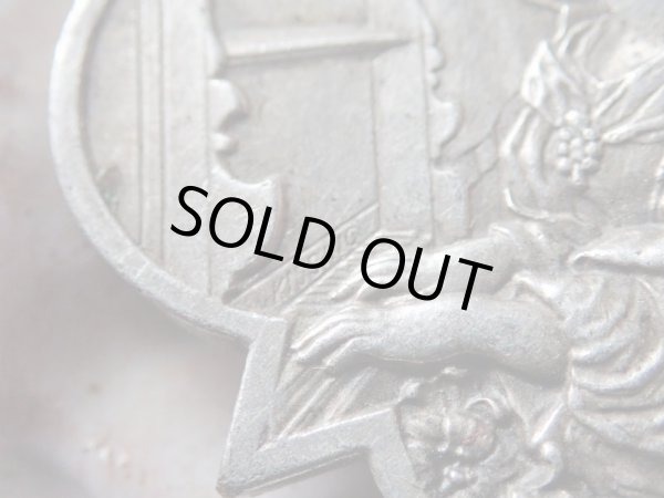 画像3: 【カルロ・ドルチ】【音楽の守護聖人セシリアメダイ】【KISSING作】フランスアンティーク＆ヴィンテージ聖品 (3)