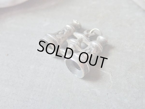 画像2: 【スタンホープレンズ付き】【シルバー製ミニチュア双眼鏡】【ラゲの聖母】フランス・アンティーク＆ヴィンテージ品 (2)