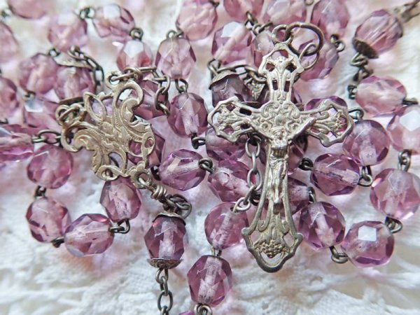 画像7: 【花座付アメジストカラーカットガラス珠ロザリオ中】【総シルバーパーツ】フランス・アンティーク＆ヴィンテージロザリオ (7)