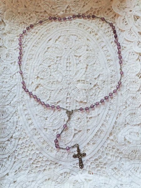 画像4: 【ライトアメジストカラーカットガラス珠ロザリオ大】【総シルバーパーツ】フランス・アンティーク＆ヴィンテージロザリオ (4)