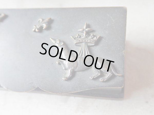 画像5: 【アンヌ・ド・ブルターニュ紋章エルミーヌと百合紋】【スタンプボックス】フランス・アンティーク＆ヴィンテージ品 (5)