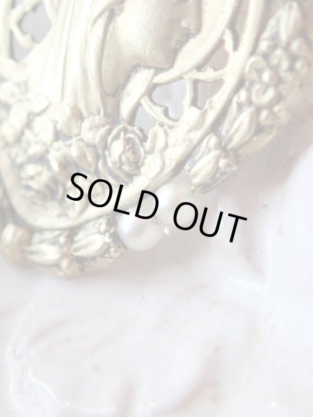 画像11: 【K18イエローゴールドメダイ】【ガーランド花綱模様シードパールと薔薇窓風透かしデザイン】【1929年】【3.2g】フランス・アンティーク＆ヴィンテージメダイ (11)