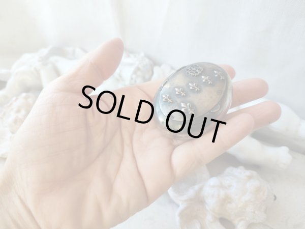 画像10: 【ノートルダムNDモノグラムとフルールドリスのプードリエール】【パウダーケース】フランス・アンティーク＆ヴィンテージ品 (10)