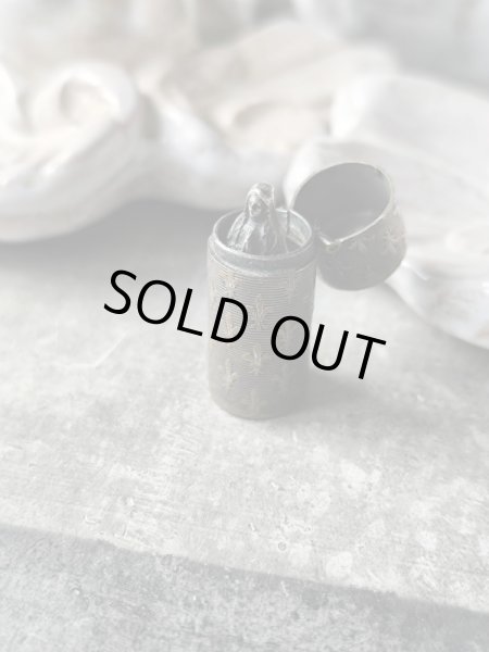 画像3: 【フルールドリス文様聖像入りケース】【ルルドの聖母】フランス・アンティーク＆ヴィンテージ聖品 (3)