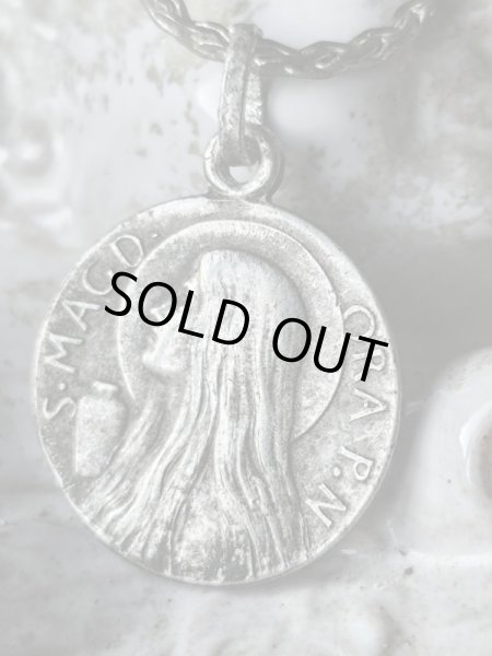 画像7: 【マグダラのマリア】【サントボーム巡礼祈念】【L.PENINペナン一族ジャン・バティスト・ポンセ作】フランス・アンティーク＆ヴィンテージメダイ (7)