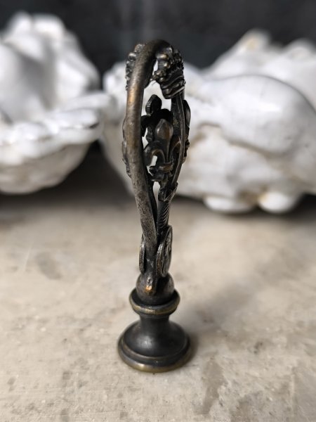 画像5: 【聖ジャンヌダルク紋章のシーリングスタンプ】【両面透かし細工】フランス・アンティーク＆ヴィンテージ品 (5)