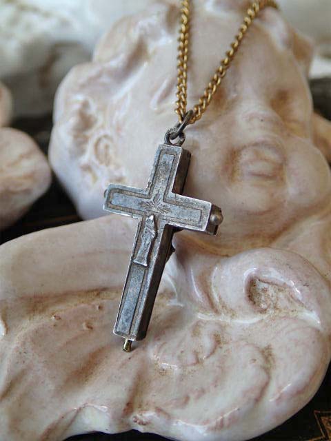 アンティーク カタコンベの土入り 十字架 クロス ロザリオ ペンダント